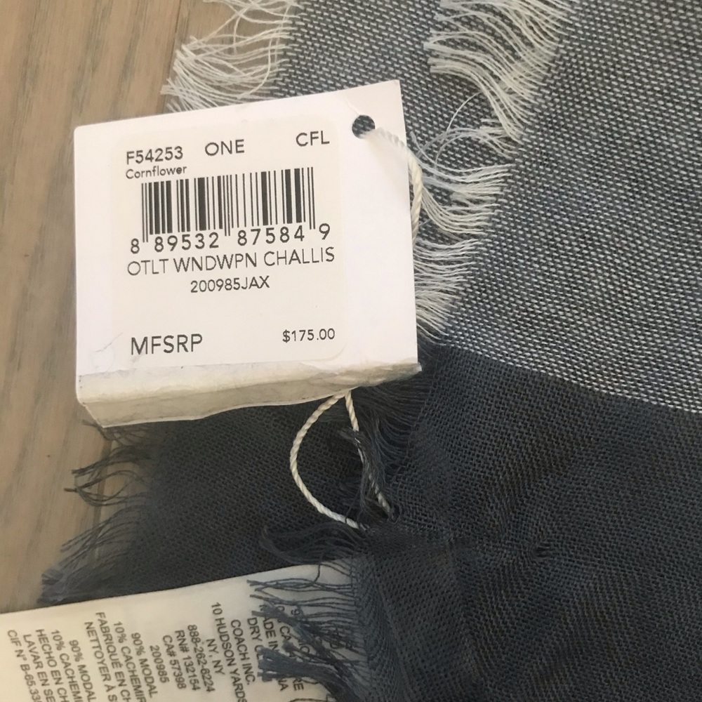Authentic new blue coach scarf with tags - Picture 4 of 5